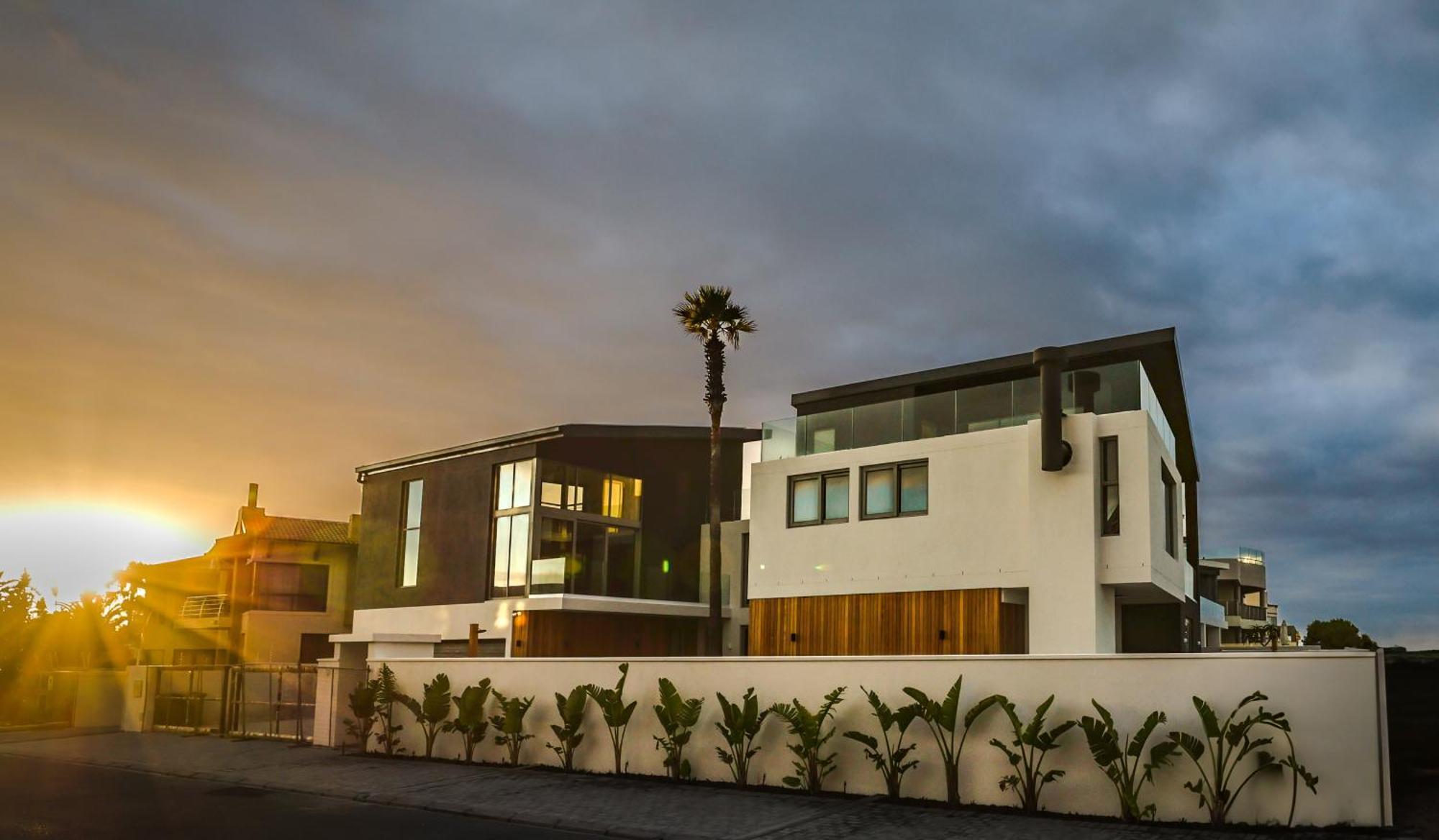 Ocean 9 - Sunset Beachfront Residency Cape Town Exterior photo